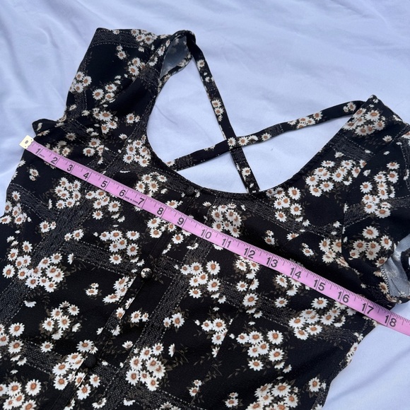 🖤 MinkPink Floral Maxi Dress 🖤 - Picture 4 of 6